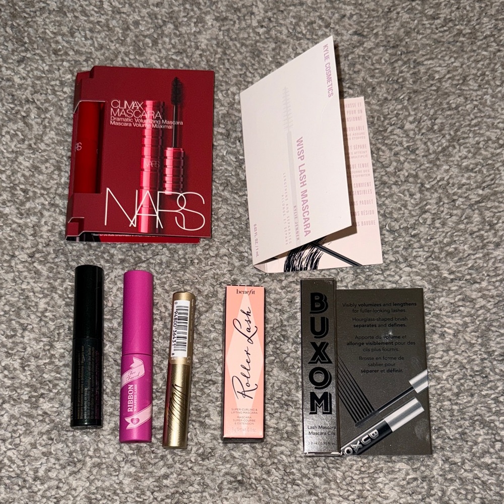 NWT Assorted prestige mascara mini bundle